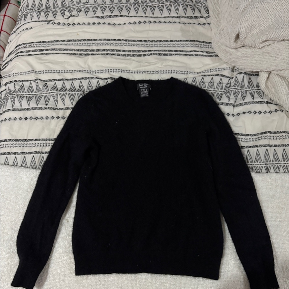 Lord & Taylor Black V-Neck Sweater